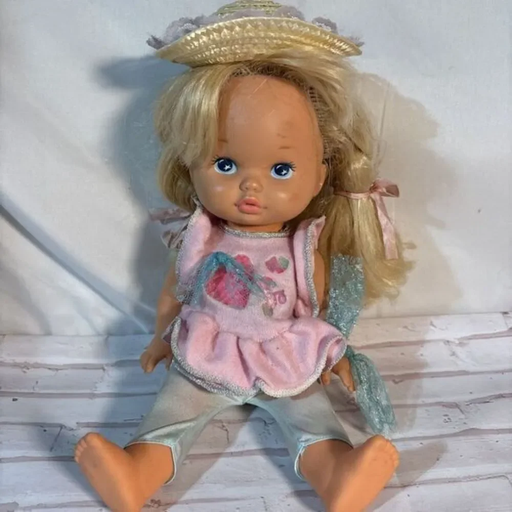 Vintage 1988 Mattel Lil‎ Miss Makeup Doll Long Blonde Hair Blue Eyes  Vtg Little